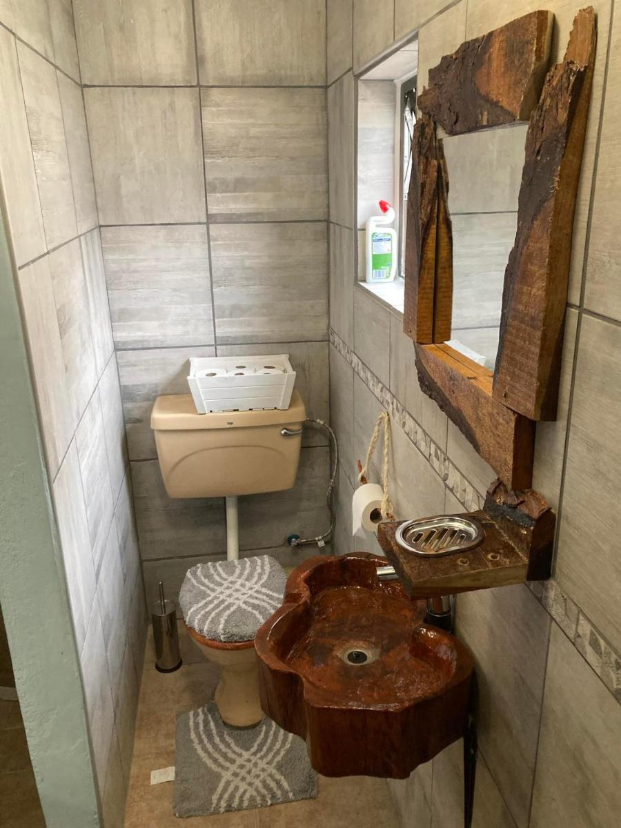Daffodil Self Catering and Accommodation B - Housity