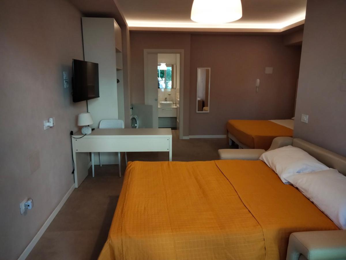 Loris House - Housity