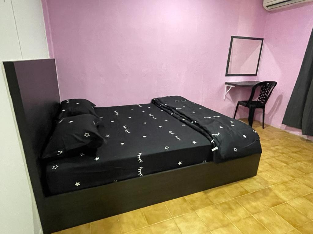 Rengit Homestay Nombor One - Housity