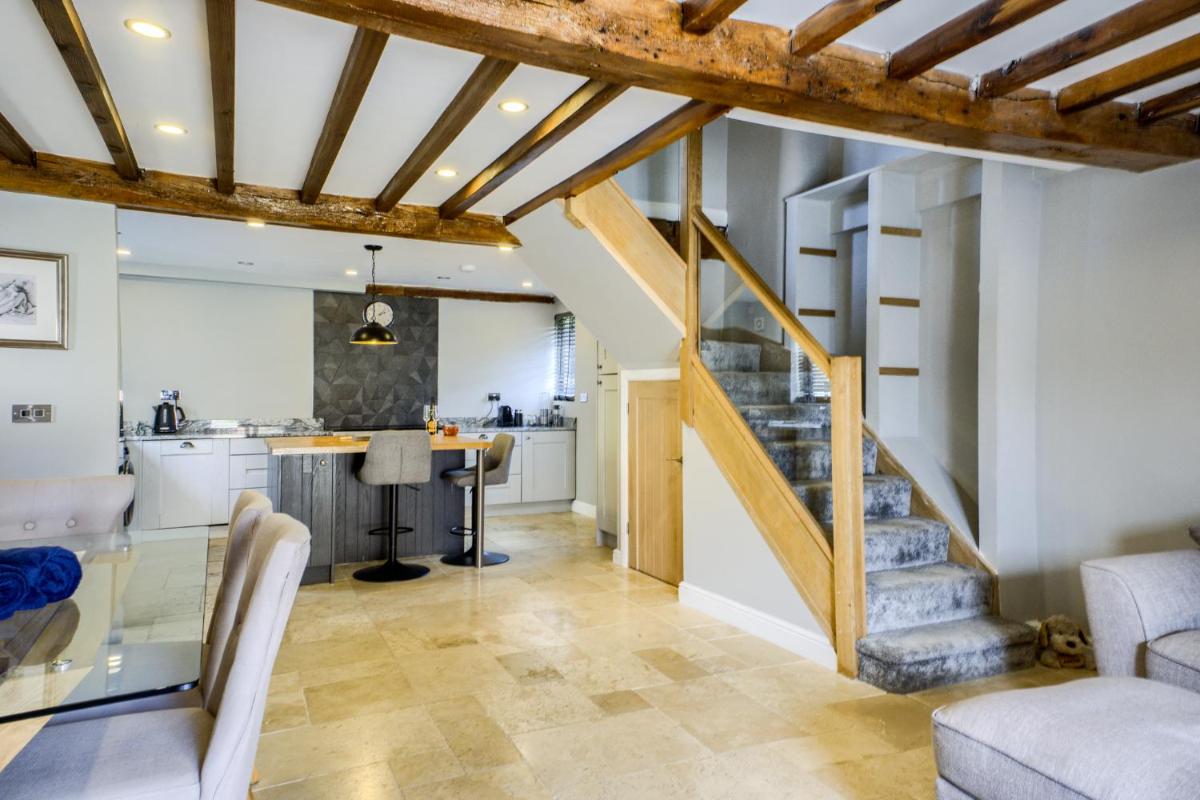 The Cottage - Housity