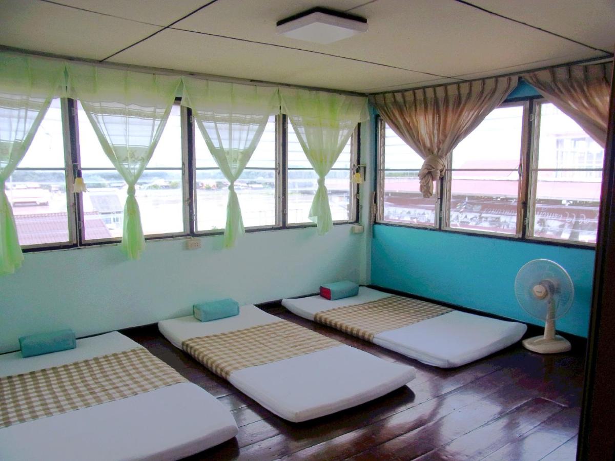 Suitetrails - 28 Rachabutr Hostel