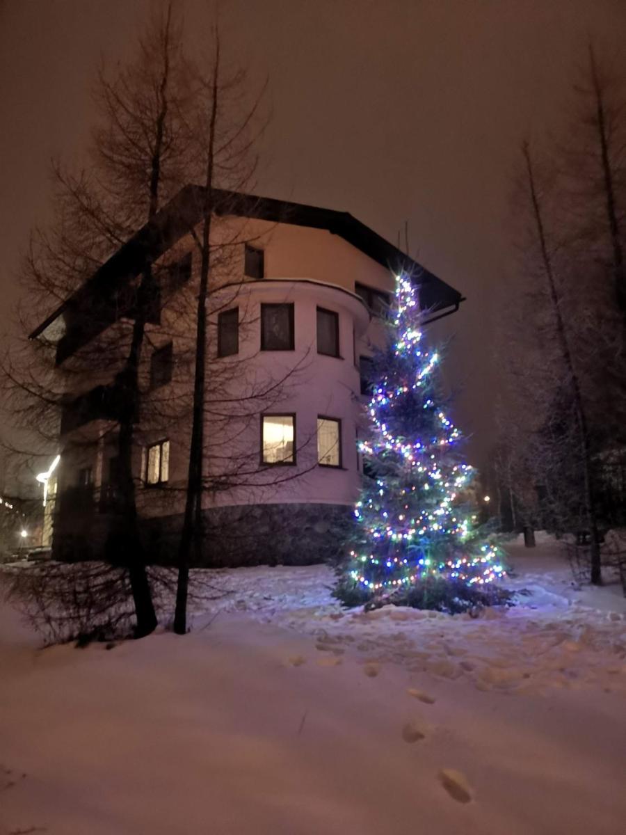 Pionier - Housity