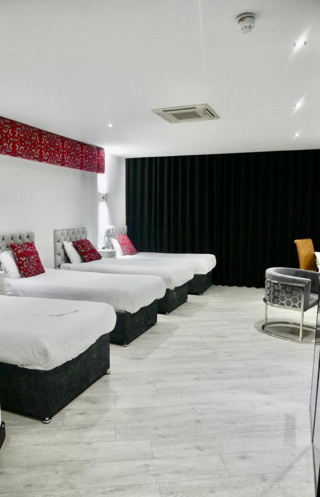 Print Works Hotel - Housity