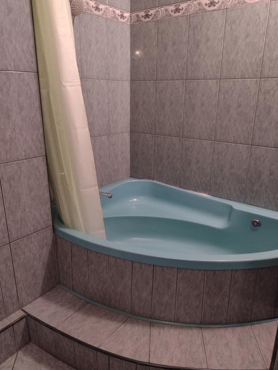 Sara Apartament - Housity