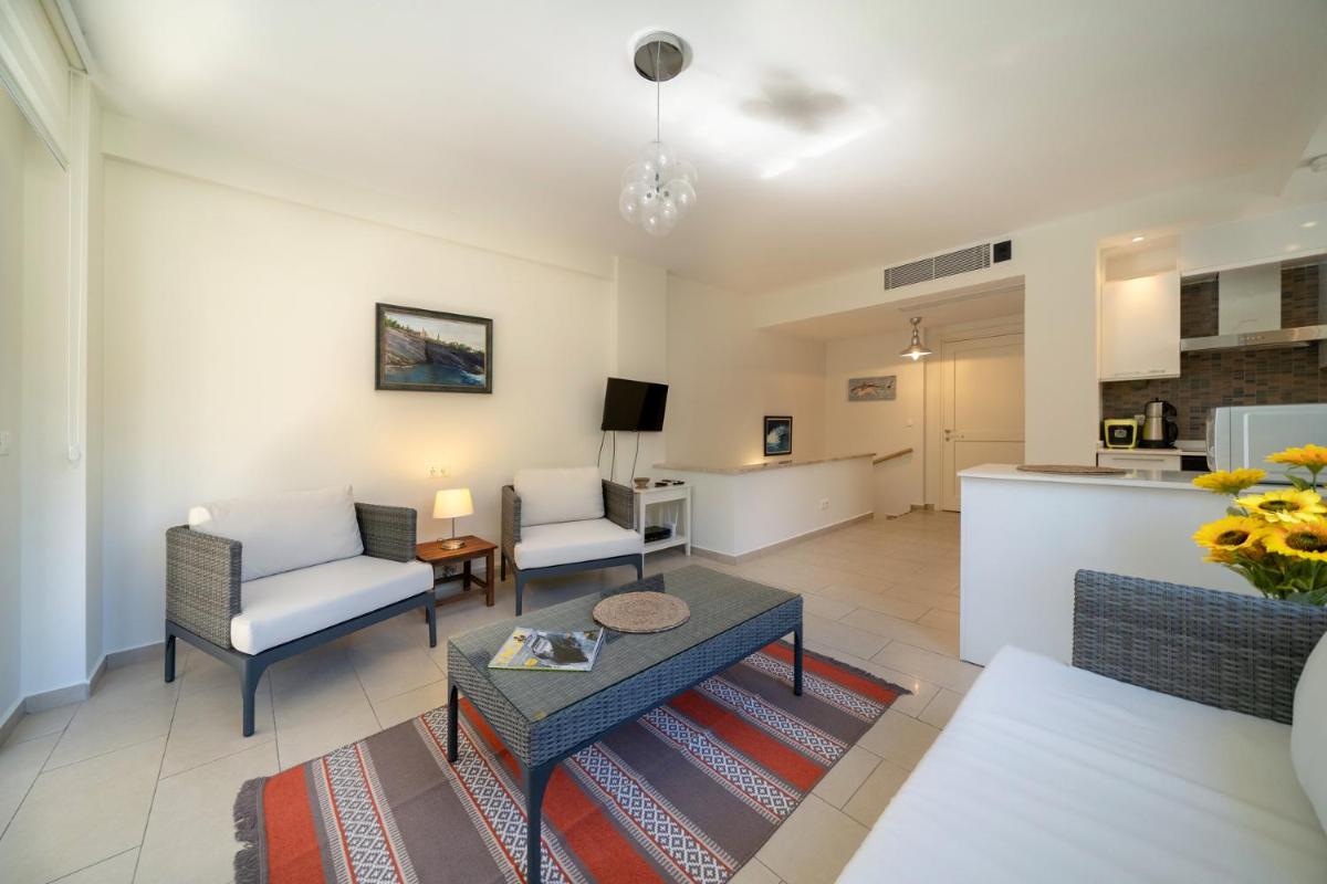 Suitetrails - Two-Bedroom Holiday Apartment in Gocek - Aquarius