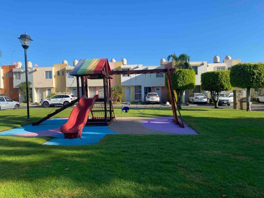 Casa bonita cómoda wifi punto sur - Housity