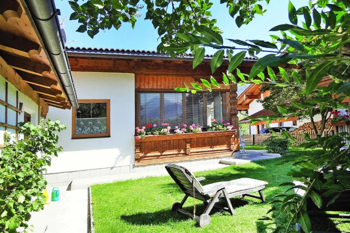 Suitetrails - holiday home, Axams