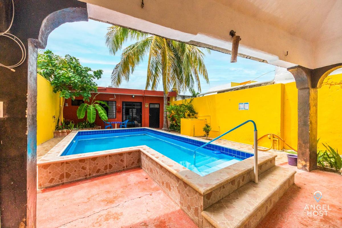 Malecon Beach House in Progreso 1 block from beach - Housity