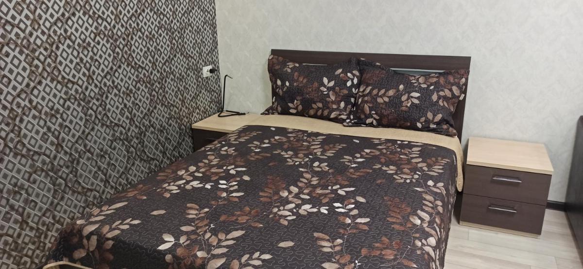 Apartment on Stroiteley - Housity