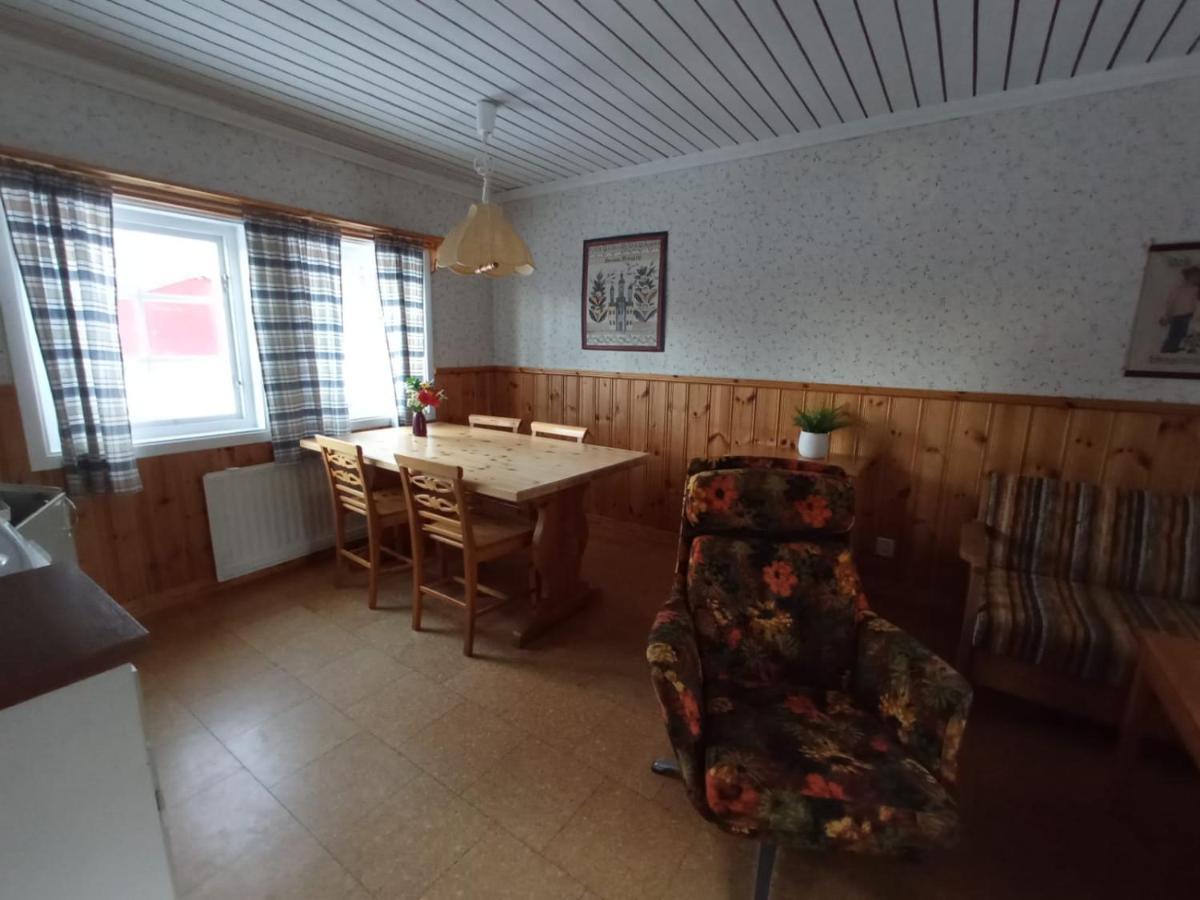 Ekesberget Stugby stuga 3 - Housity