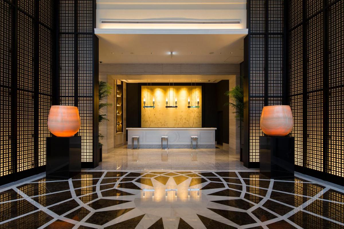 Premier Hotel CABIN PRESIDENT Osaka - Housity