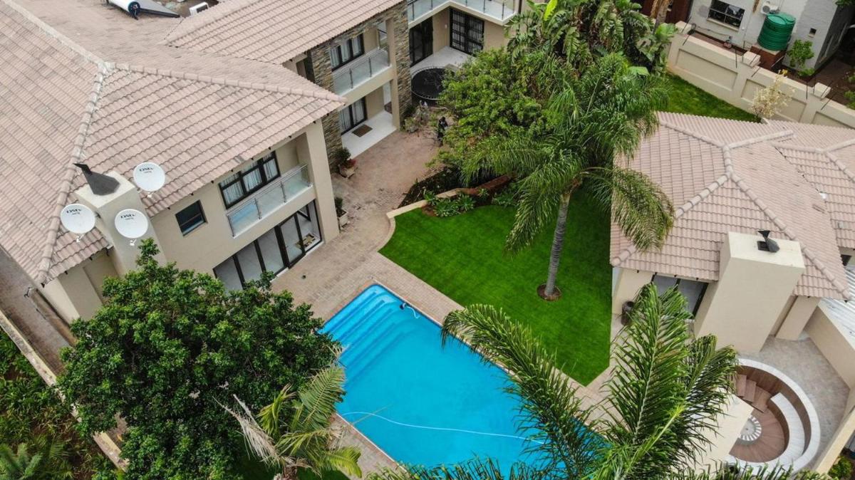 Letsatsing Lodge - Housity