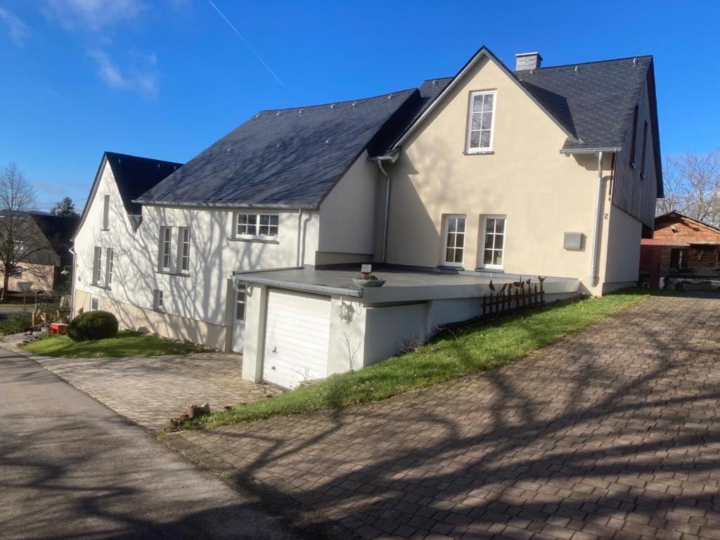 Hiewels Farm - Housity