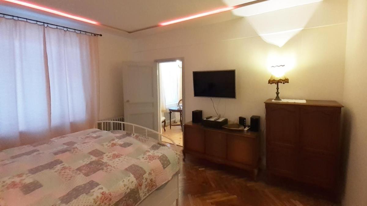 Majakovski Junior Suite - Housity