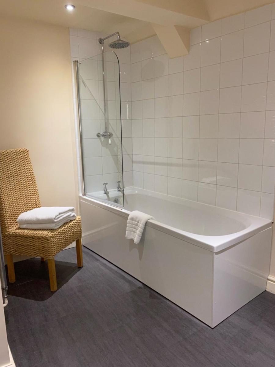 The Wensleydale Hotel - Housity