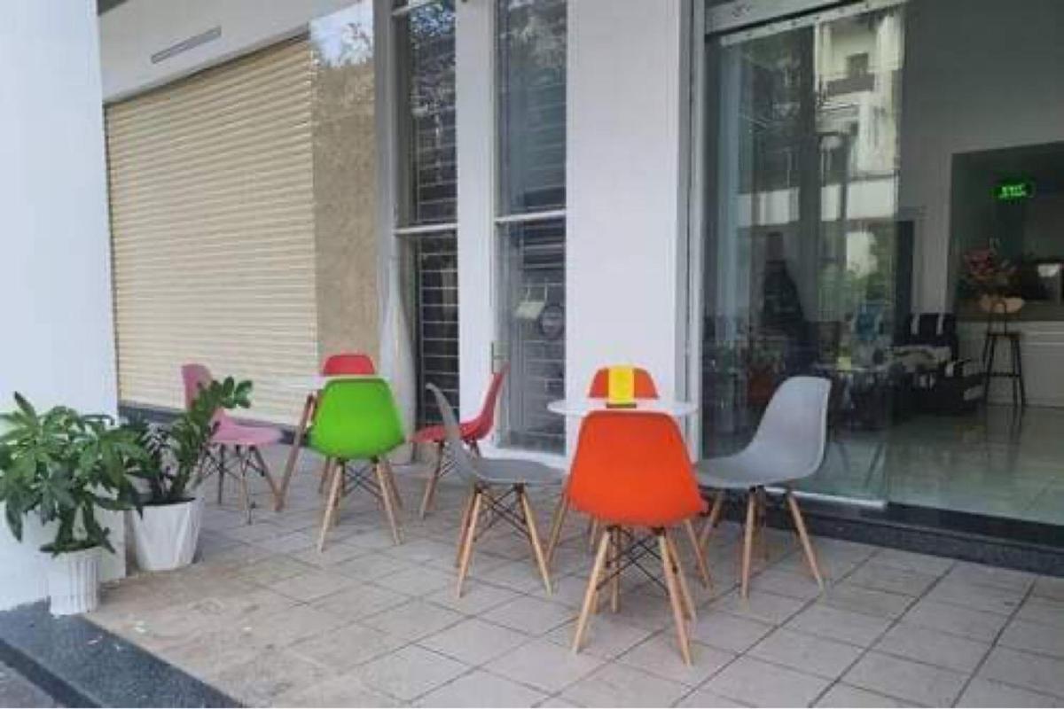 Happy House Hotel - Housity