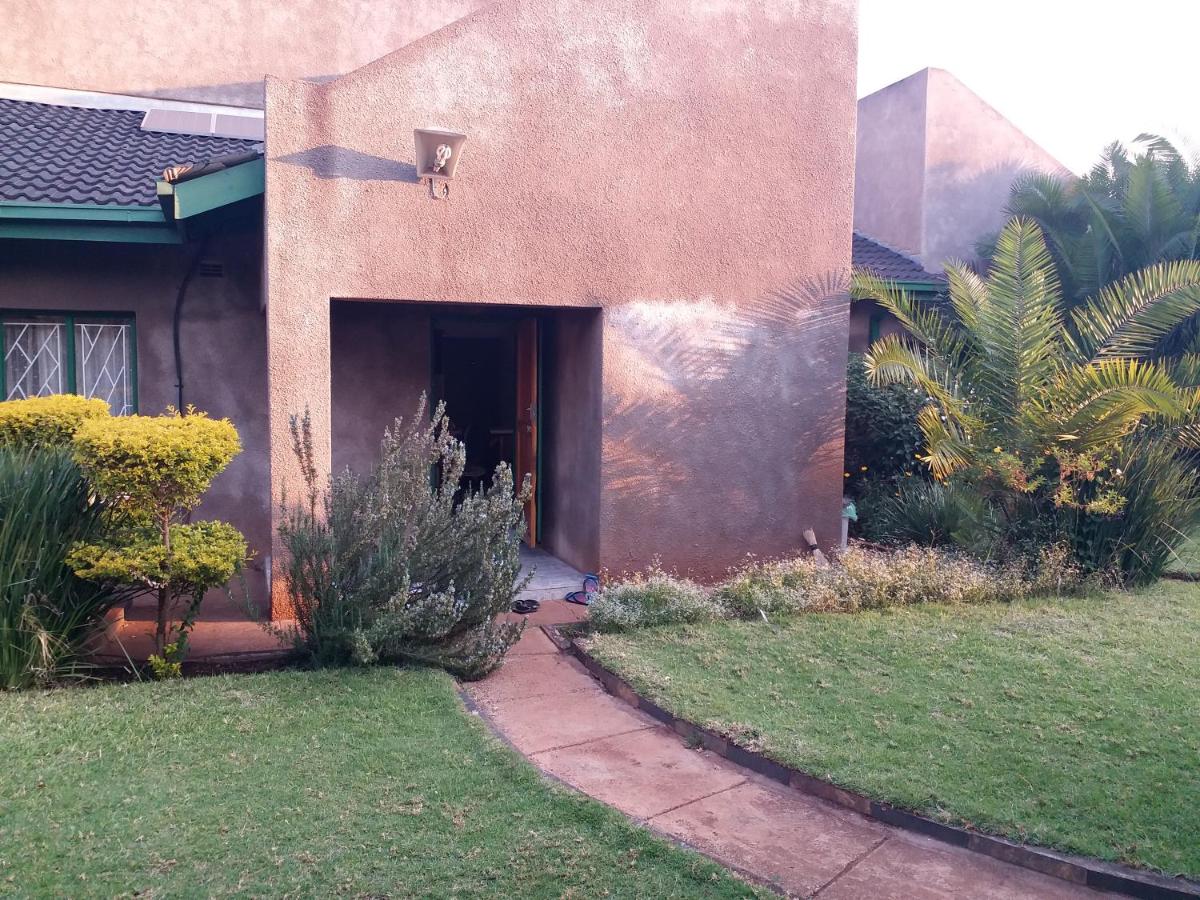 The Best Green Garden Guest House in Harare - Housity