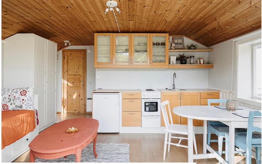 Seaview Cottage in the Trosa Archipelago - Housity
