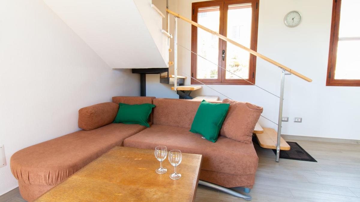 Yellow House-Villetta con giardino - Housity