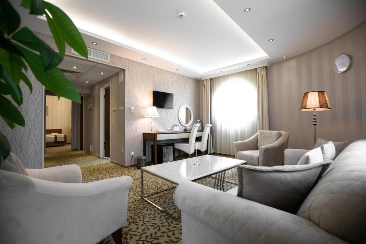 Elixír Medical Wellness Hotel - Housity