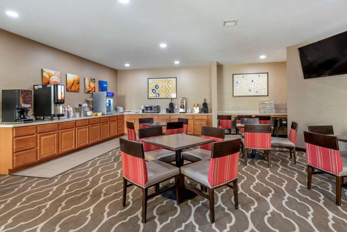 Comfort Inn Apalachin - Binghamton W Route 17 - Housity