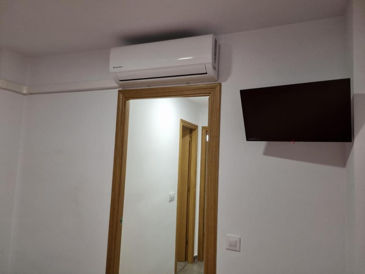 Hostal Andrés - Housity