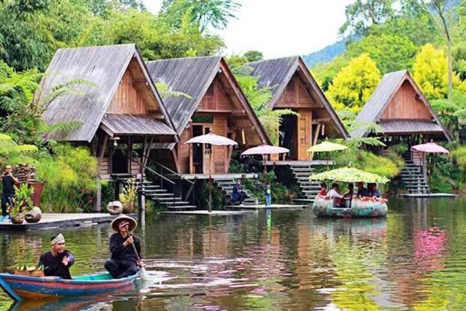 Vila murah di dekat kawasan wisata lembang - Housity