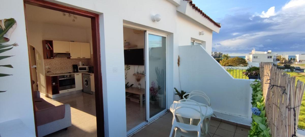 Thalassa Seaside Boutique Beach Apartment - Housity