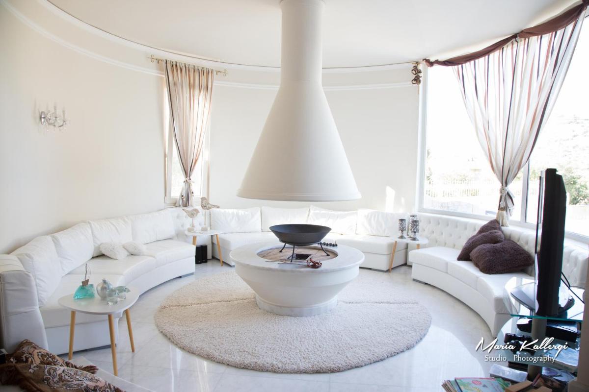 Villa Kokalis Resort - Housity