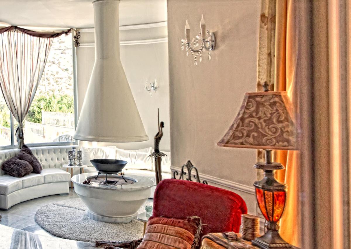 Villa Kokalis Resort - Housity