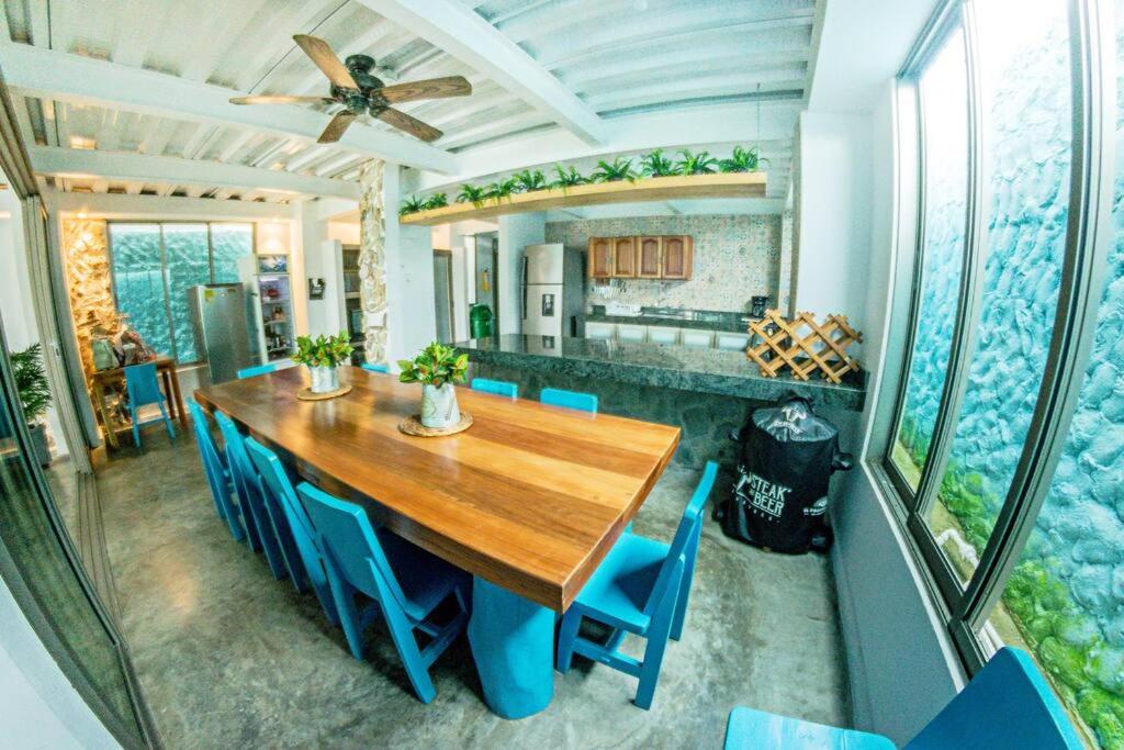 Suitetrails - LA FLOJERA BEACH HOUSE.