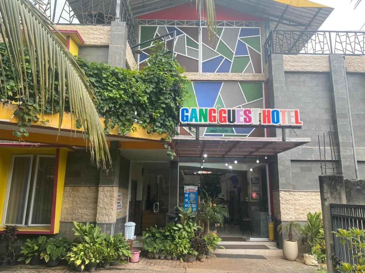 Gang Guest Hotel & Resto - Housity