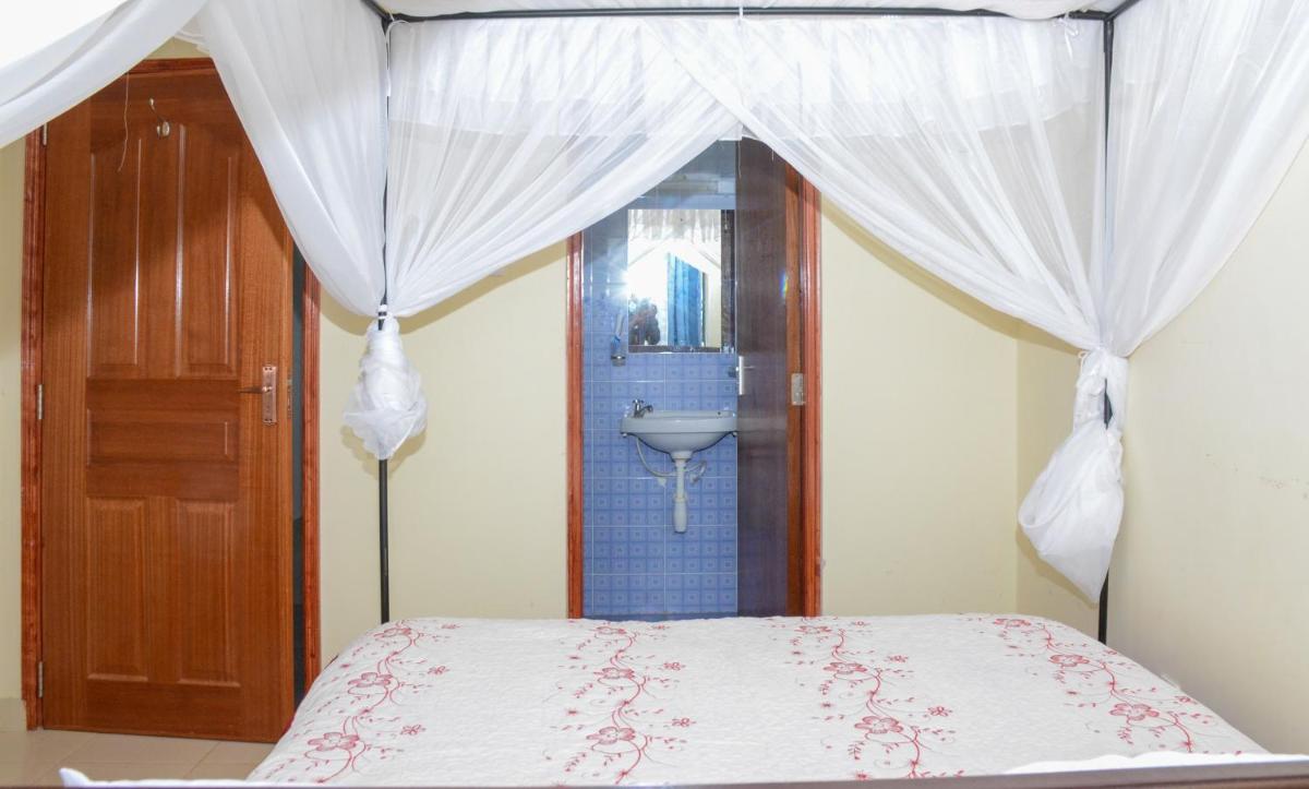 Happy Valleys 3 Bedroom - Housity