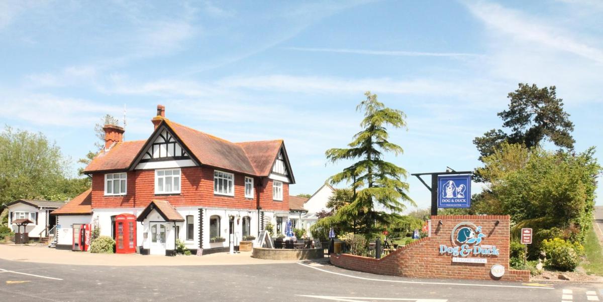 Dog and Duck Leisure Park - Housity