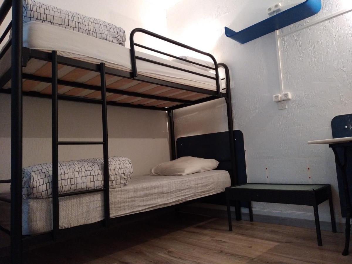 Lindo Carillon - Housity