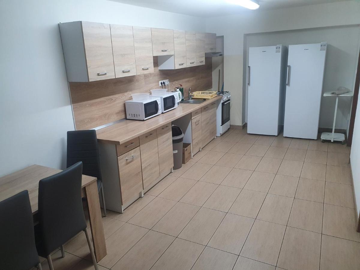 Ubytovanie FRENAT - Housity