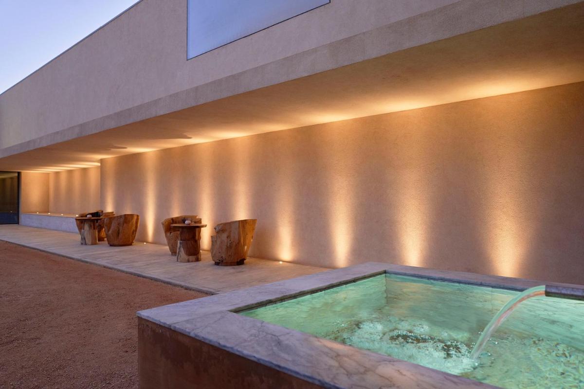 A piscina em ou perto de Praia do Canal Nature Retreat - Small Luxury Hotels of the World