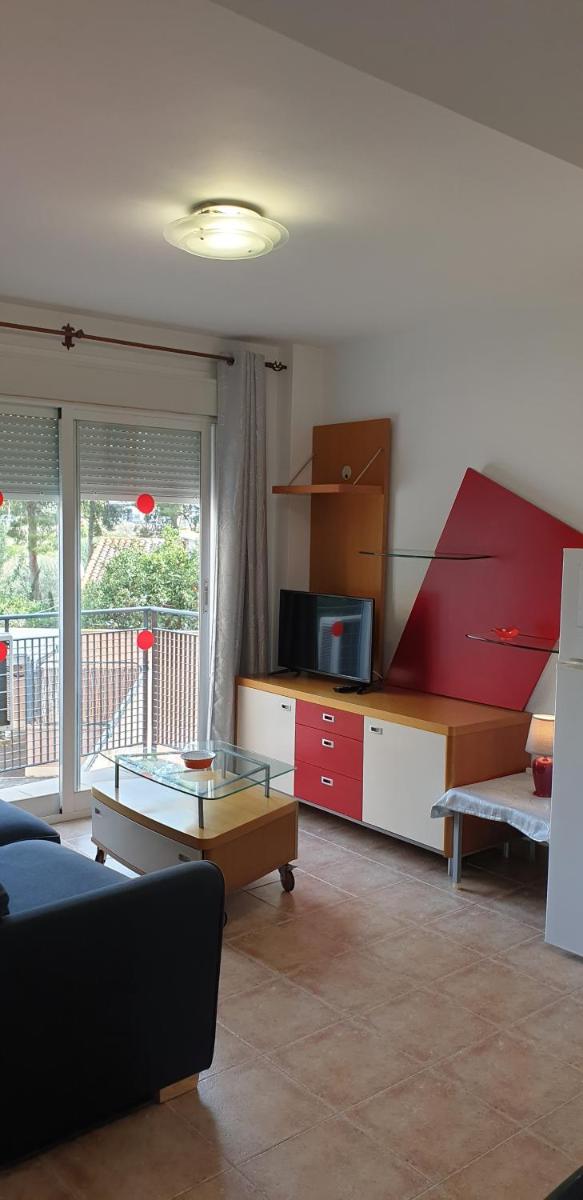 FMM Apartamentos La Nucía Benidorm Holidays Apartments - Housity