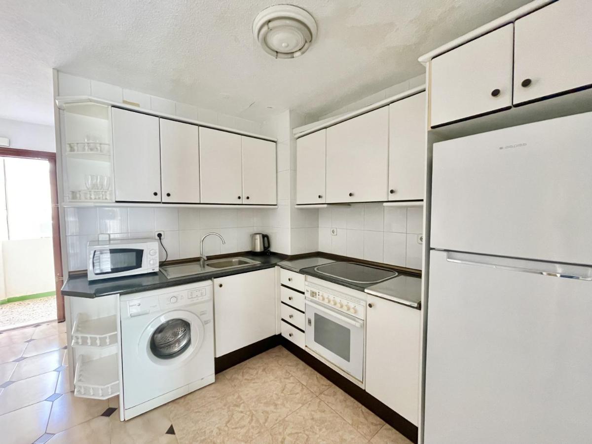 Apartment In Av Mediterraneo - Housity