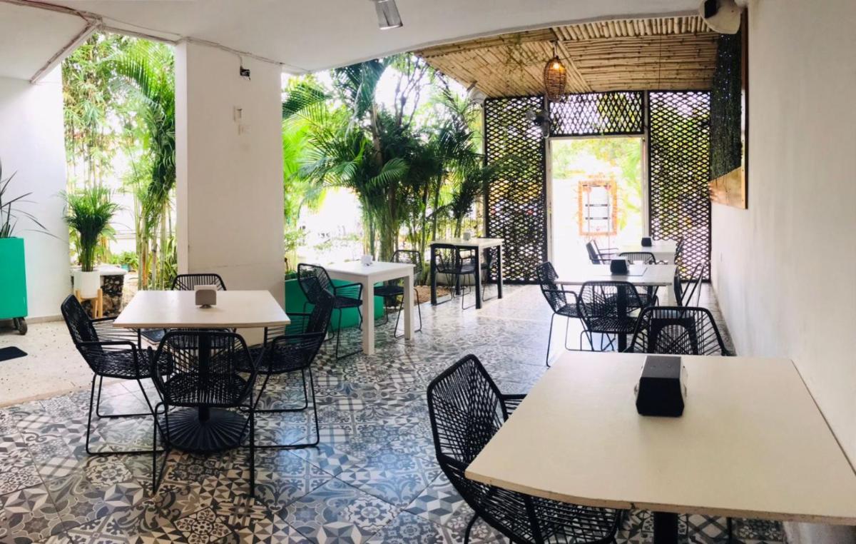 Hotel Downtown Merida - Housity