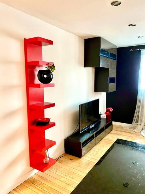 1 Bedroom in the Heart of Osborne Village - Housity