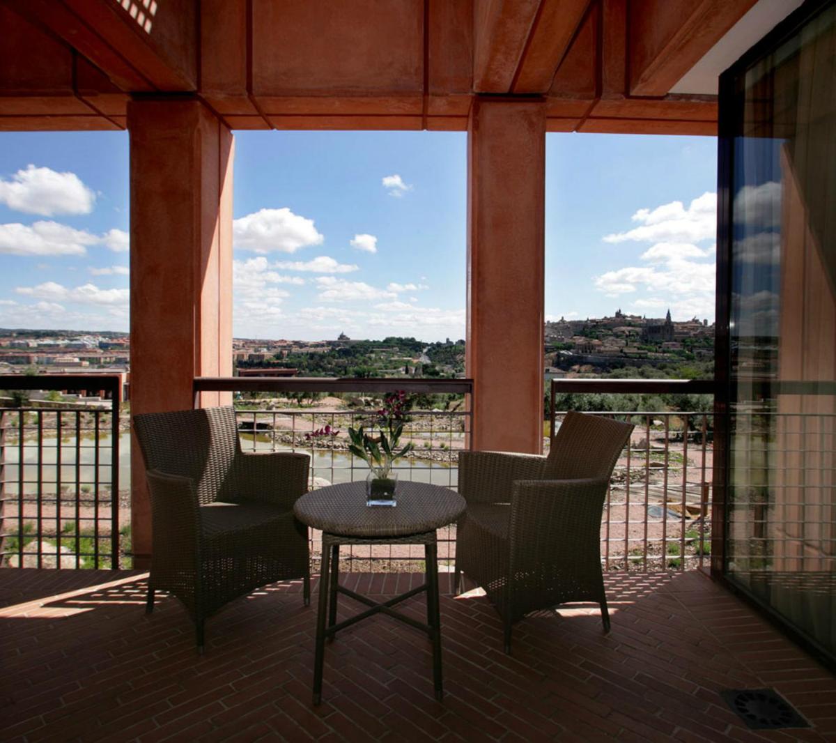 Un balcón o terraza de Hotel Cigarral el Bosque