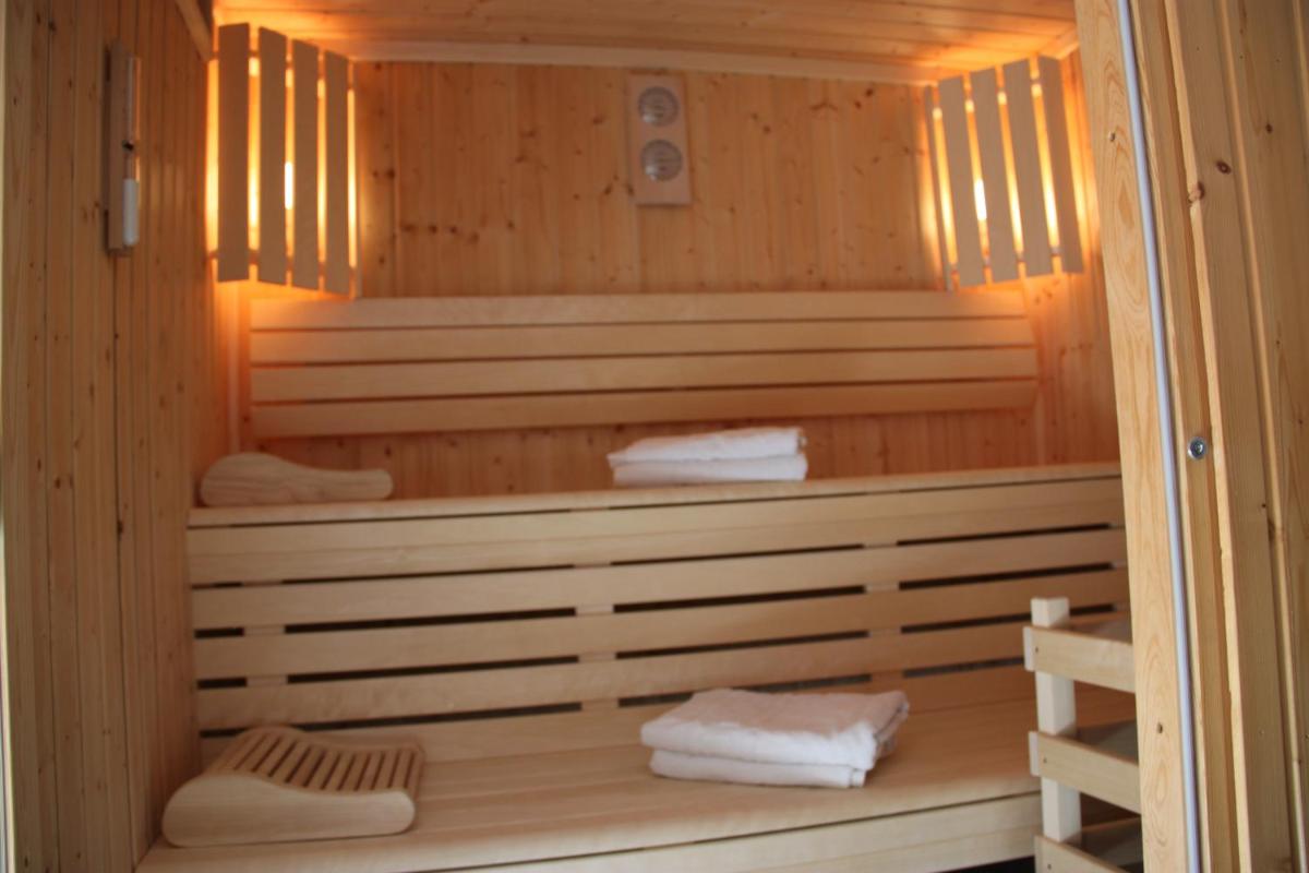 Agape Hotel Niort- Bessines - Housity