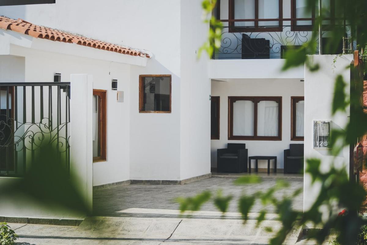 SOMMER Y SOL - Housity