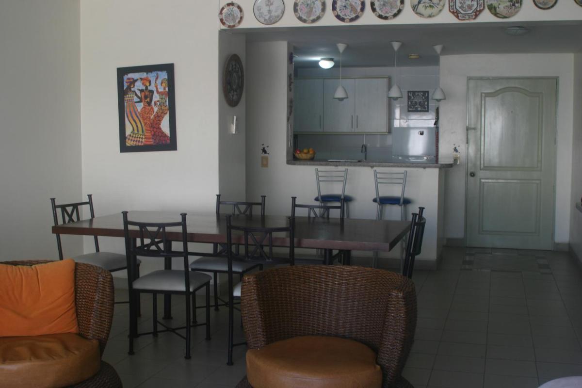 Apartment Manta, next to Hotel Oro Verde - Housity
