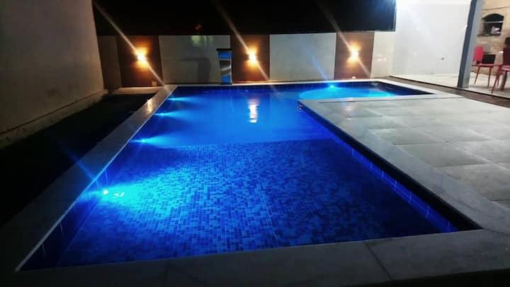 Casa completa com piscina e área de laser completa na praia BELA - PB - Housity