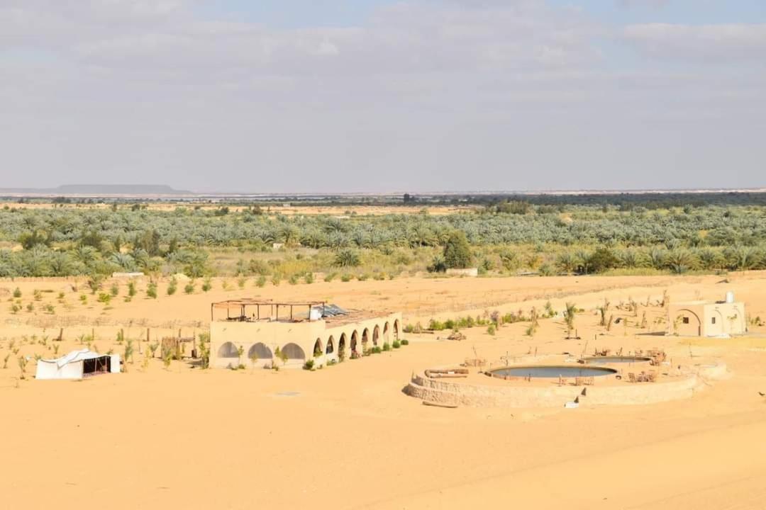 Hayaat siwa hot spring - Housity