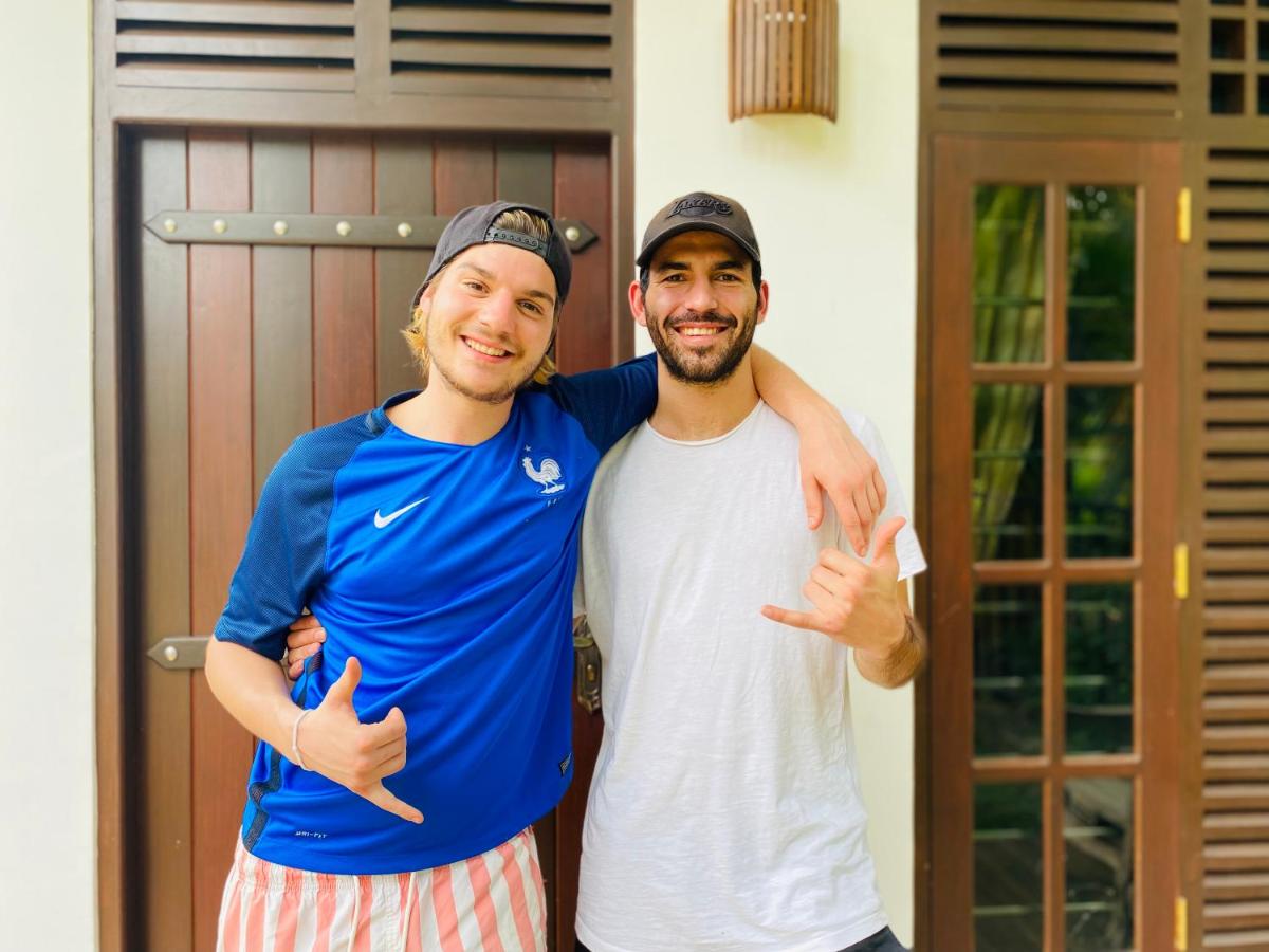 Banana Resort And Restaurant - Housity