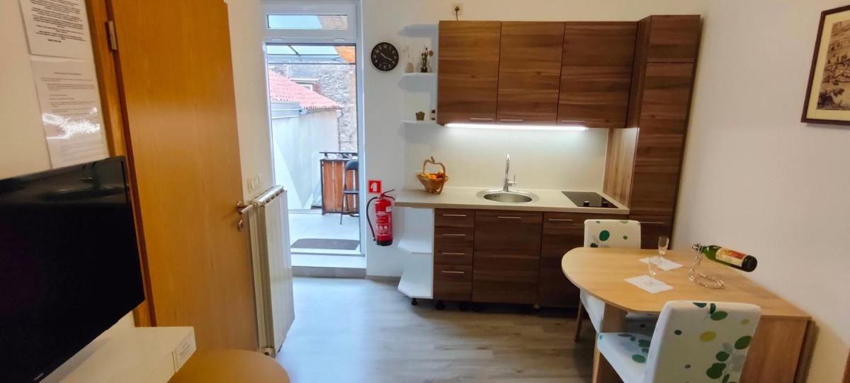 Apartma Gušt Koper - Housity
