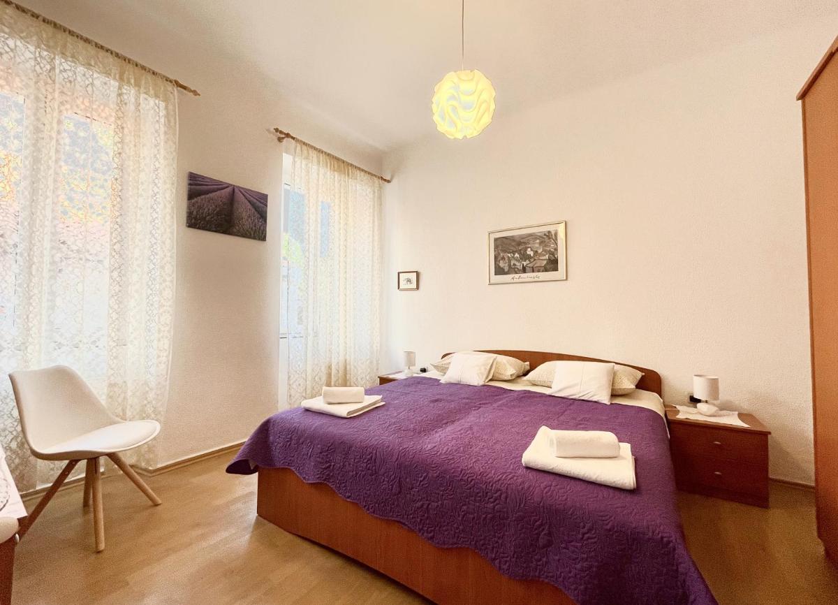 Apartment Zora Old Town - Housity